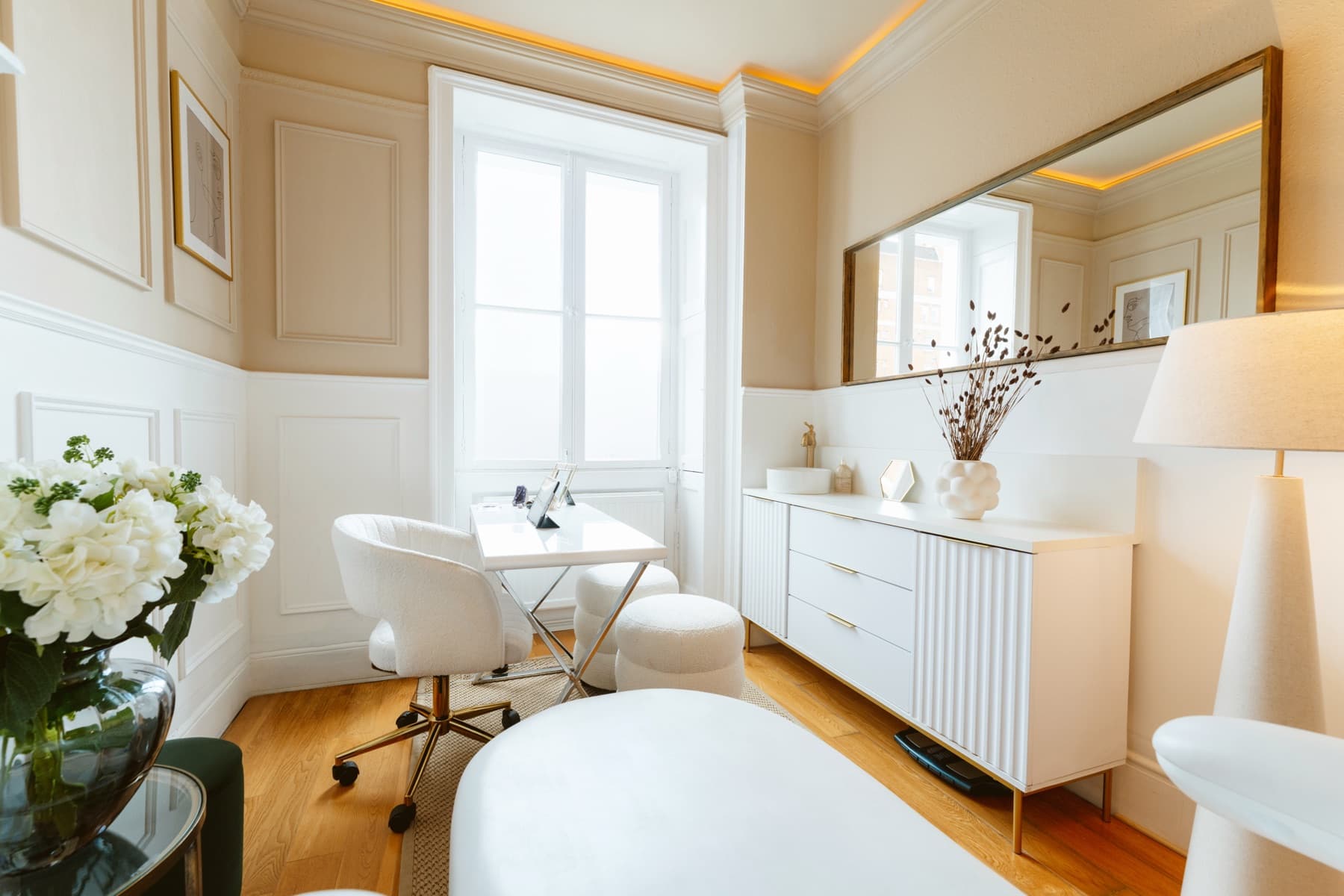 Sol Clinic London treatment room